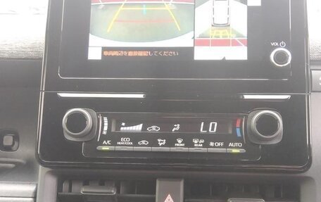 Toyota Sienta, 2022 год, 1 196 636 рублей, 23 фотография