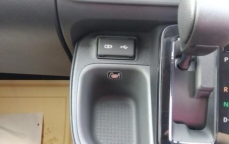 Toyota Sienta, 2022 год, 1 196 636 рублей, 25 фотография