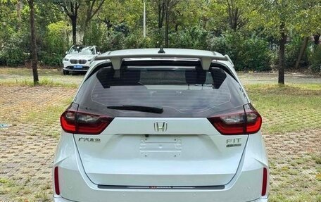 Honda Fit, 2022 год, 1 077 777 рублей, 5 фотография