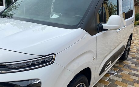 Citroen Berlingo III, 2021 год, 2 000 100 рублей, 3 фотография