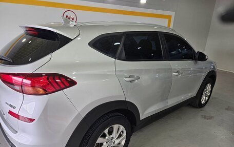 Hyundai Tucson III, 2021 год, 2 050 000 рублей, 2 фотография