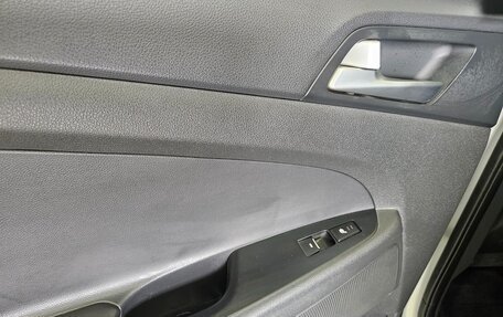 Hyundai Tucson III, 2021 год, 2 050 000 рублей, 15 фотография