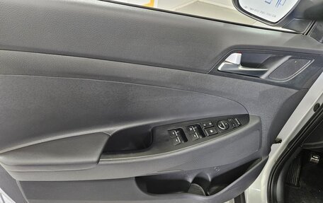 Hyundai Tucson III, 2021 год, 2 050 000 рублей, 11 фотография