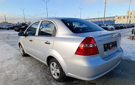 Chevrolet Aveo III, 2011 год, 439 995 рублей, 5 фотография
