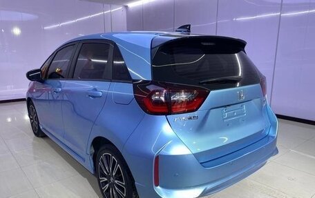 Honda Fit, 2022 год, 1 005 000 рублей, 6 фотография
