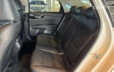 KIA K3, 2022 год, 1 800 000 рублей, 13 фотография