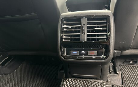 Volkswagen Passat B8 рестайлинг, 2016 год, 2 300 000 рублей, 18 фотография