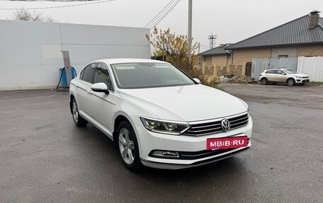 Volkswagen Passat B8 рестайлинг, 2016 год, 2 300 000 рублей, 8 фотография