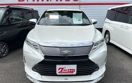 Toyota Harrier, 2020 год, 2 630 000 рублей, 3 фотография