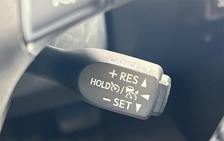 Toyota Harrier, 2020 год, 2 630 000 рублей, 32 фотография