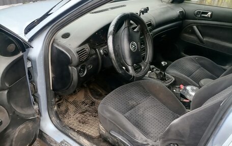 Volkswagen Passat B5+ рестайлинг, 1998 год, 230 000 рублей, 2 фотография