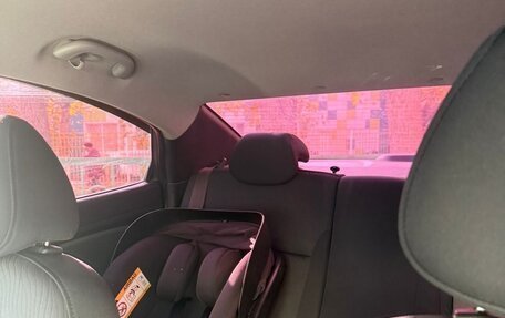 Hyundai Solaris II рестайлинг, 2011 год, 770 000 рублей, 5 фотография