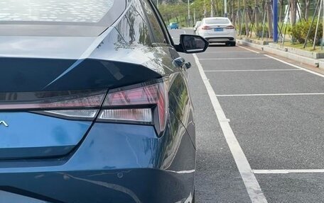 Hyundai Elantra, 2022 год, 1 265 000 рублей, 12 фотография