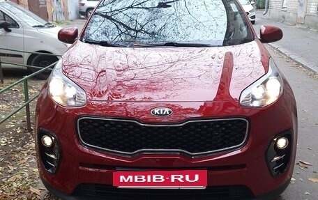 KIA Sportage IV рестайлинг, 2018 год, 2 190 000 рублей, 8 фотография