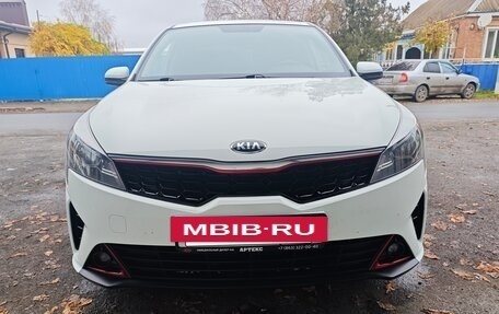 KIA Rio IV, 2021 год, 1 840 000 рублей, 3 фотография
