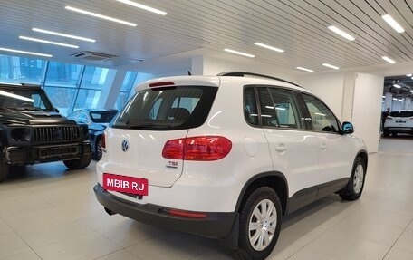 Volkswagen Tiguan I, 2012 год, 1 068 000 рублей, 2 фотография