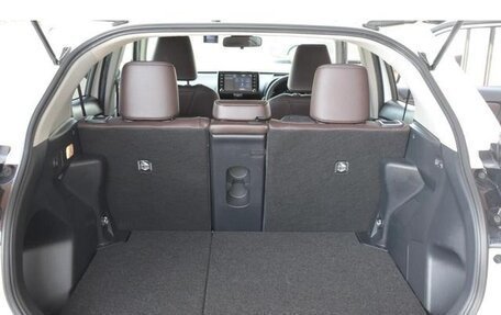 Toyota Yaris Cross, 2022 год, 1 712 000 рублей, 24 фотография