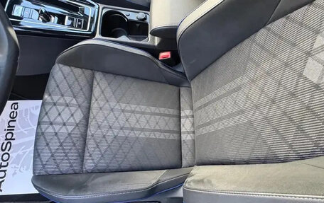 Volkswagen Golf VIII, 2025 год, 5 400 000 рублей, 12 фотография