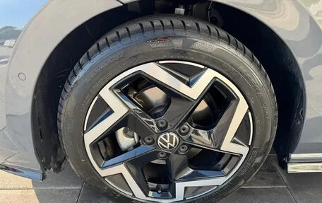 Volkswagen Golf VIII, 2025 год, 5 400 000 рублей, 10 фотография