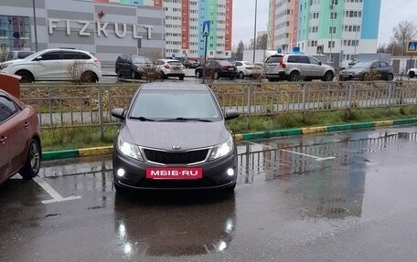 KIA Rio III рестайлинг, 2013 год, 775 000 рублей, 10 фотография