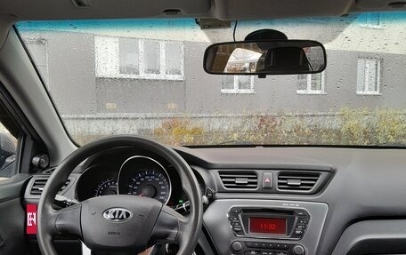 KIA Rio III рестайлинг, 2013 год, 775 000 рублей, 18 фотография