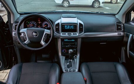 Chevrolet Captiva I, 2013 год, 1 295 000 рублей, 16 фотография