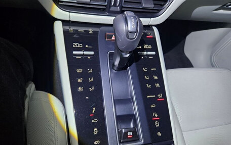 Porsche Macan I рестайлинг, 2022 год, 8 100 000 рублей, 10 фотография