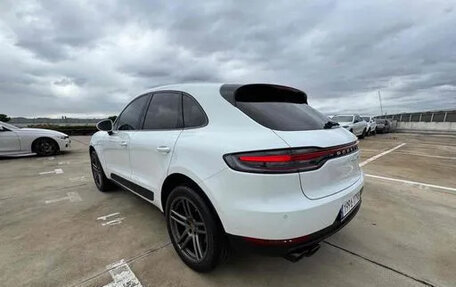 Porsche Macan I рестайлинг, 2021 год, 5 230 000 рублей, 2 фотография