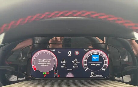 Volkswagen Golf GTI, 2025 год, 8 500 000 рублей, 8 фотография