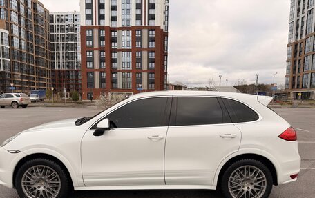 Porsche Cayenne III, 2012 год, 2 480 000 рублей, 2 фотография
