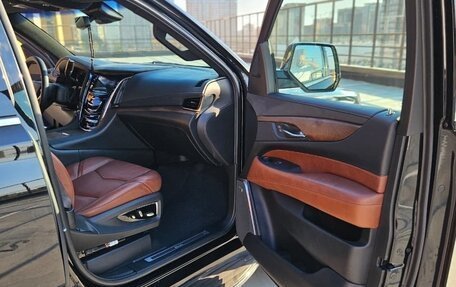 Cadillac Escalade IV, 2018 год, 6 000 000 рублей, 21 фотография