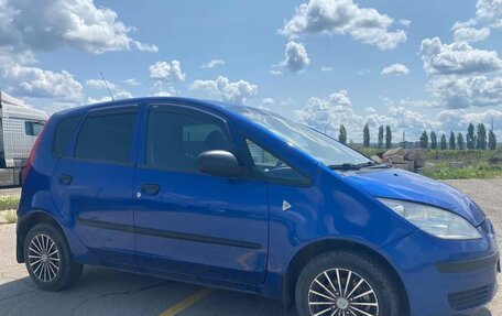 Mitsubishi Colt VI рестайлинг, 2007 год, 550 000 рублей, 3 фотография