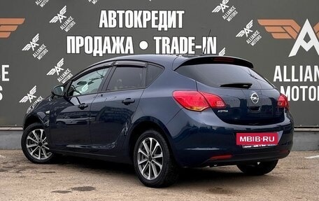 Opel Astra J, 2010 год, 600 000 рублей, 5 фотография