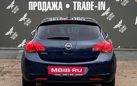 Opel Astra J, 2010 год, 600 000 рублей, 6 фотография