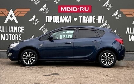 Opel Astra J, 2010 год, 600 000 рублей, 4 фотография