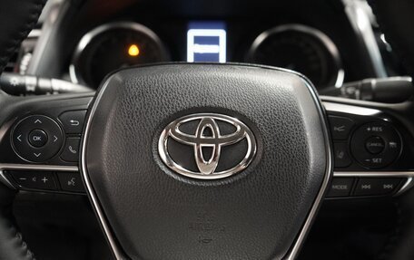 Toyota Camry, 2018 год, 3 423 000 рублей, 15 фотография