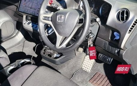 Honda Stream II, 2012 год, 1 300 000 рублей, 28 фотография