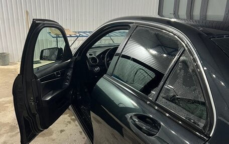 Mercedes-Benz C-Класс, 2011 год, 1 300 000 рублей, 4 фотография