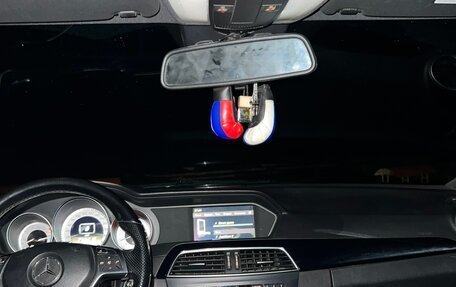 Mercedes-Benz C-Класс, 2011 год, 1 300 000 рублей, 12 фотография