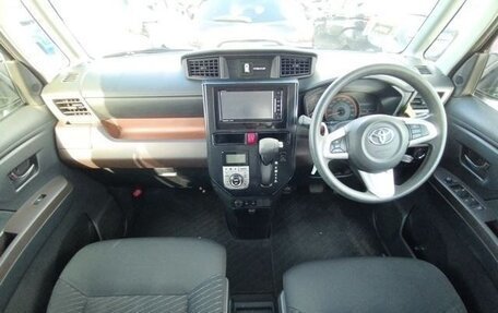 Toyota Tank I, 2018 год, 712 000 рублей, 6 фотография