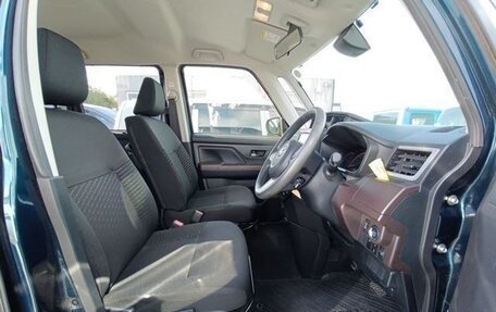 Toyota Tank I, 2018 год, 712 000 рублей, 8 фотография