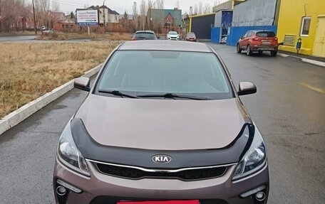 KIA Rio IV, 2020 год, 1 300 000 рублей, 2 фотография