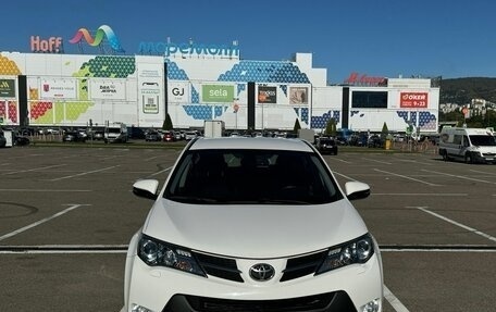 Toyota RAV4, 2013 год, 1 995 000 рублей, 3 фотография