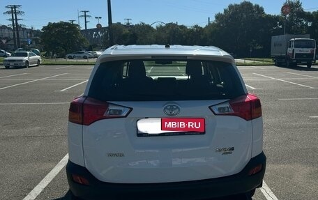 Toyota RAV4, 2013 год, 1 995 000 рублей, 5 фотография