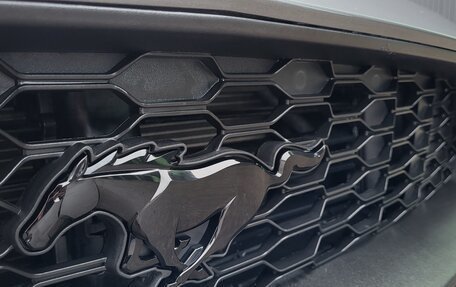 Ford Mustang VI рестайлинг, 2021 год, 3 990 000 рублей, 9 фотография