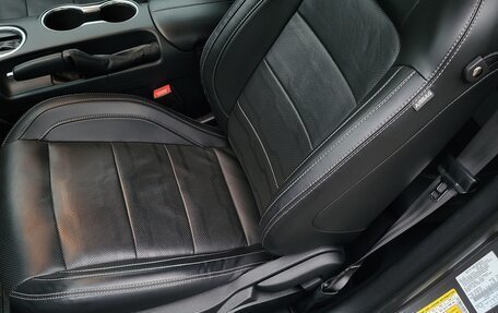 Ford Mustang VI рестайлинг, 2021 год, 3 990 000 рублей, 16 фотография