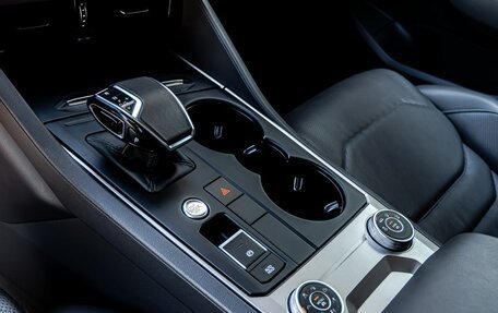 Volkswagen Touareg III, 2018 год, 4 800 000 рублей, 26 фотография