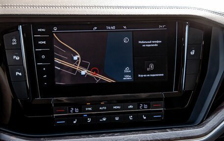 Volkswagen Touareg III, 2018 год, 4 800 000 рублей, 25 фотография