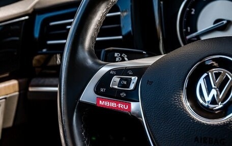 Volkswagen Touareg III, 2018 год, 4 800 000 рублей, 23 фотография