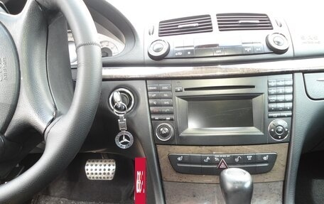 Mercedes-Benz E-Класс, 2008 год, 1 200 000 рублей, 8 фотография